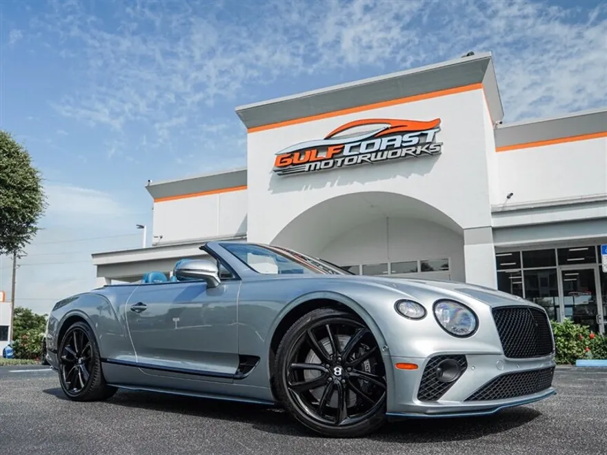 2022 Bentley Continental GTC V8 photo 1