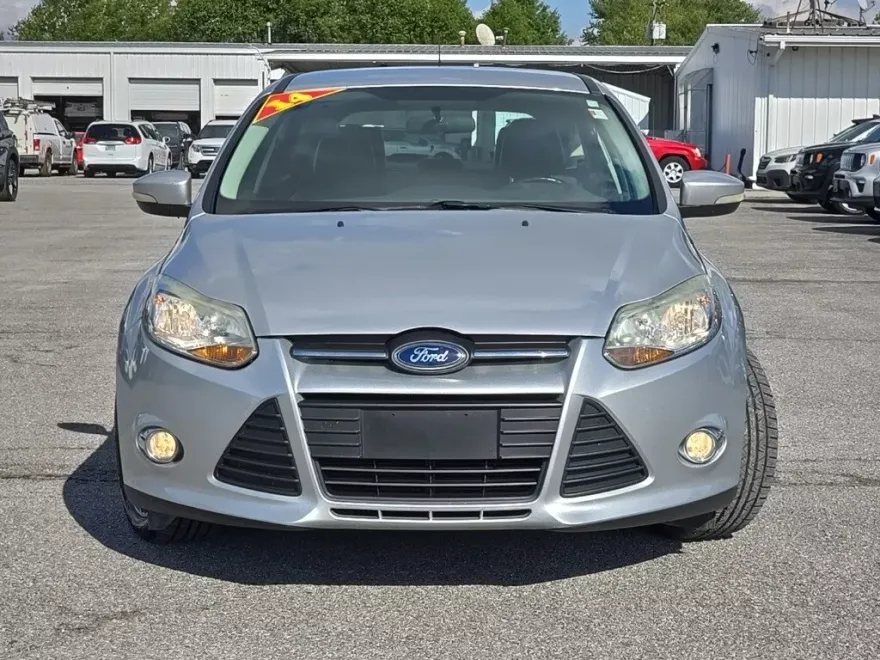 2014 Ford Focus SE photo 1