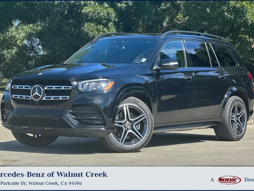 2023 Mercedes Benz GLS 450 4MATIC photo 1