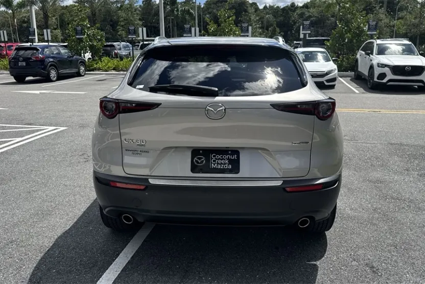 2024 Mazda CX-30 2.5 S Preferred photo 1