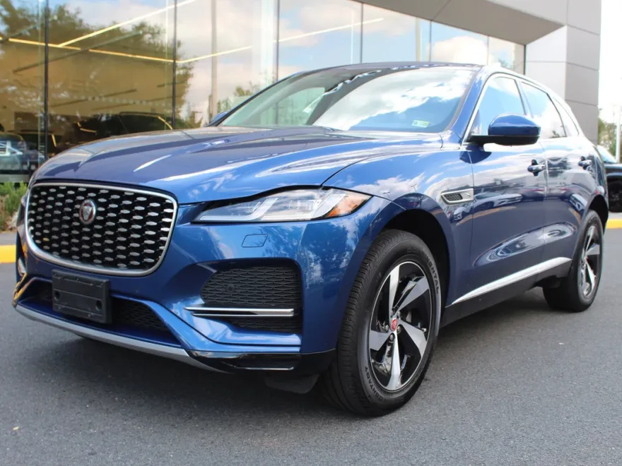 2023 Jaguar F-PACE P250 S photo 1