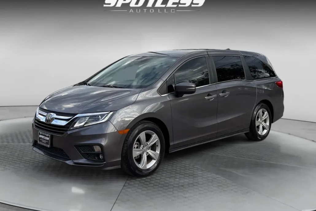 2019 Honda Odyssey EX photo 1