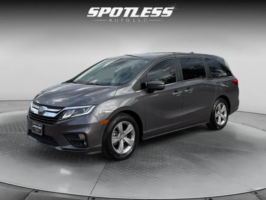 2019 Honda Odyssey EX photo 1