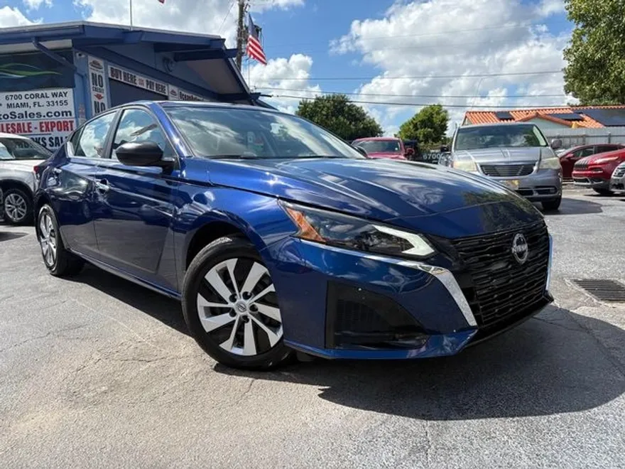 2024 Nissan Altima 2.5 S photo 1