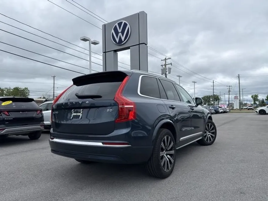 2024 Volvo XC90 B5 Core photo 1