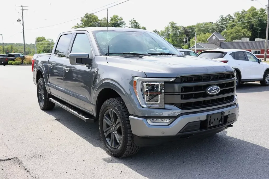 2023 Ford F-150 Lariat photo 1