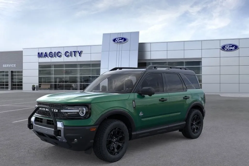 2025 Ford Bronco Sport Outer Banks photo 1