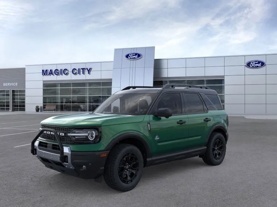 2025 Ford Bronco Sport Outer Banks photo 1