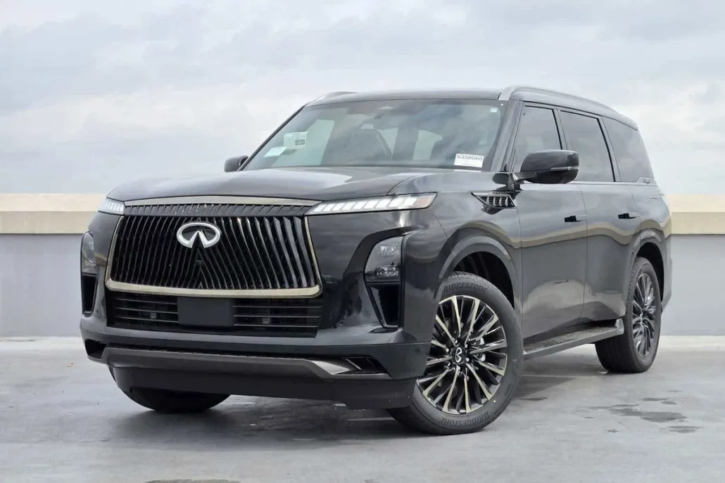 2025 Infiniti QX80 photo 1