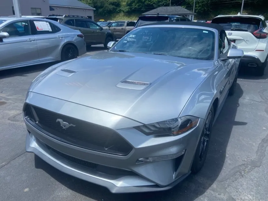 2020 Ford Mustang GT Premium photo 1