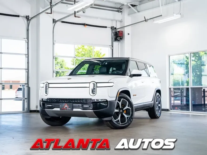 2023 Rivian R1S Adventure photo 1