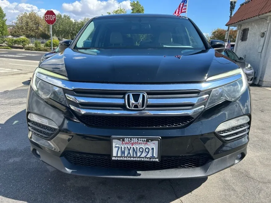 2016 Honda Pilot EX-L photo 1