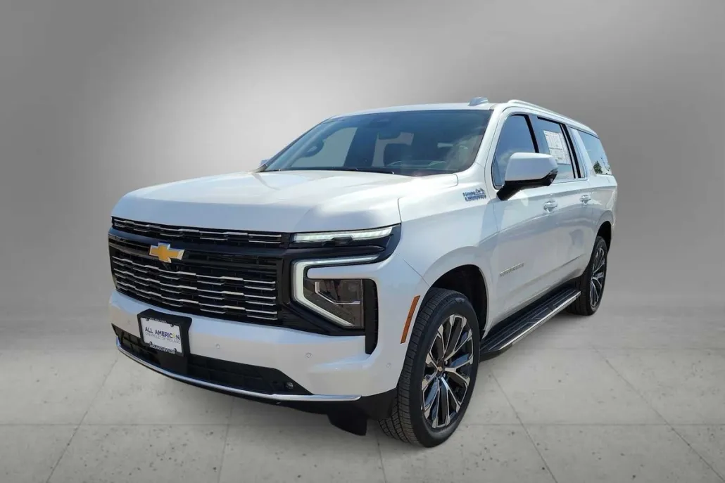 2025 Chevrolet Suburban High Country photo 1