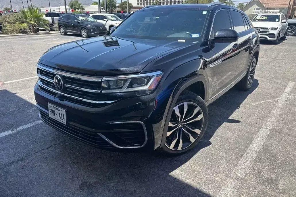 2023 Volkswagen Atlas Cross Sport V6 SEL Premium R-Line photo 1