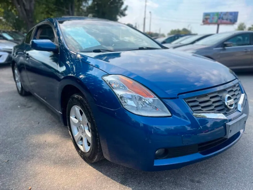 2008 Nissan Altima 2.5 S photo 1