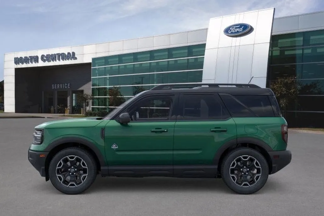 2025 Ford Bronco Sport Outer Banks photo 1