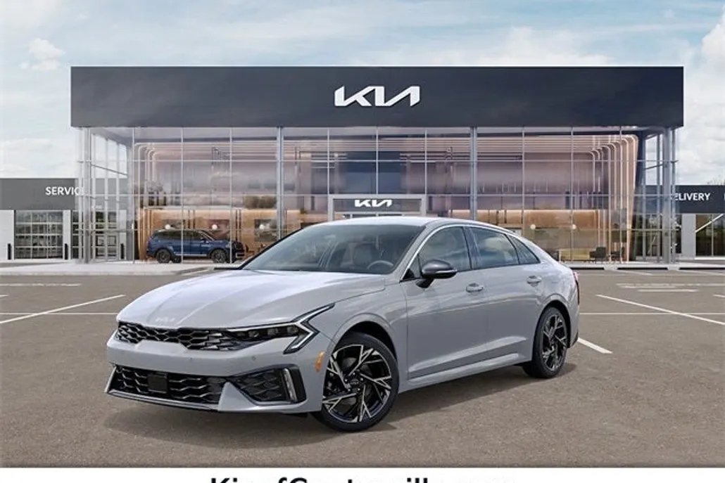 2026 Kia K5 GT-Line photo 1
