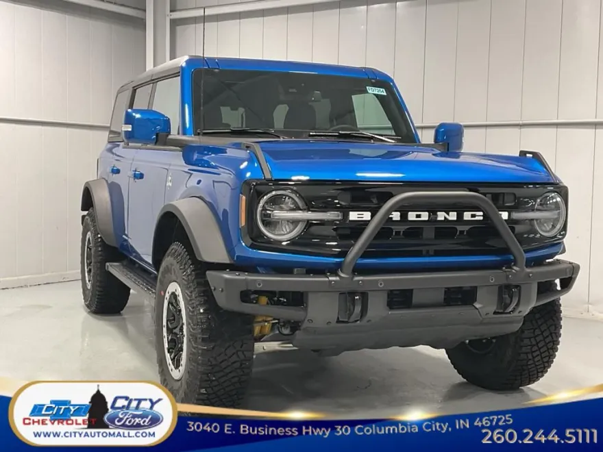 2024 Ford Bronco Outer Banks photo 1