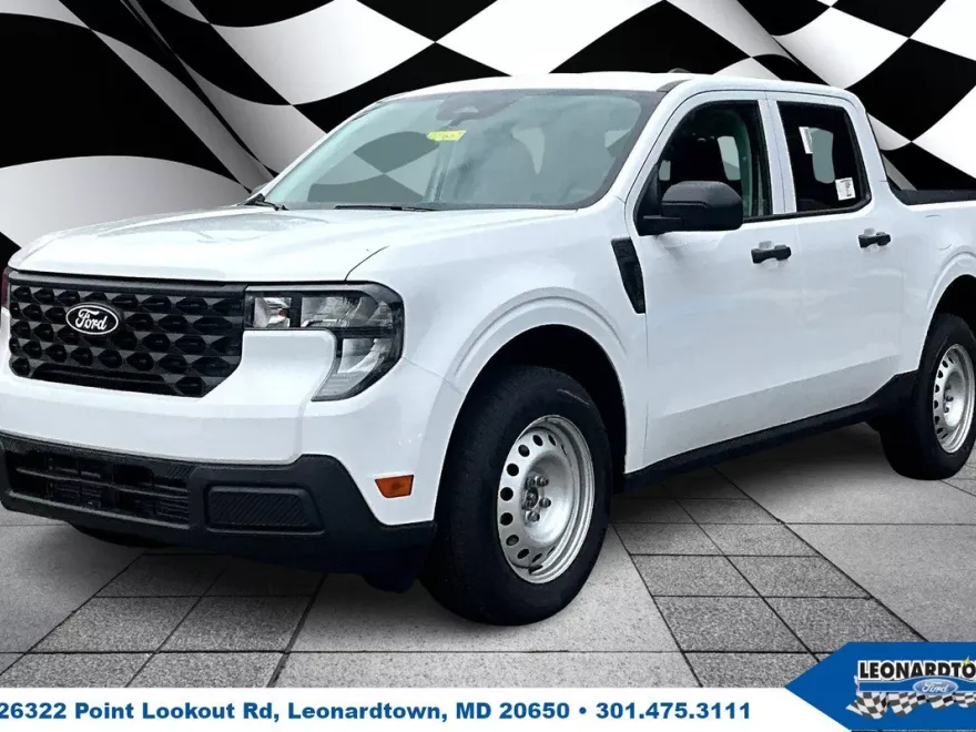 2025 Ford Maverick XL photo 1