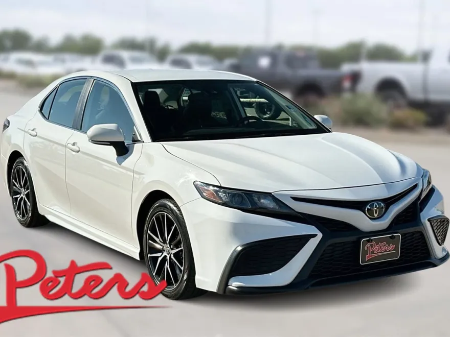 2023 Toyota Camry SE photo 1