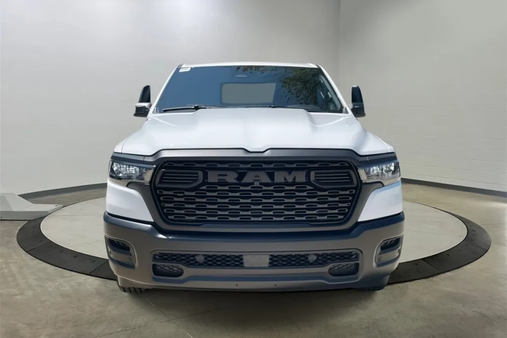 2025 Ram 1500 Tradesman photo 1