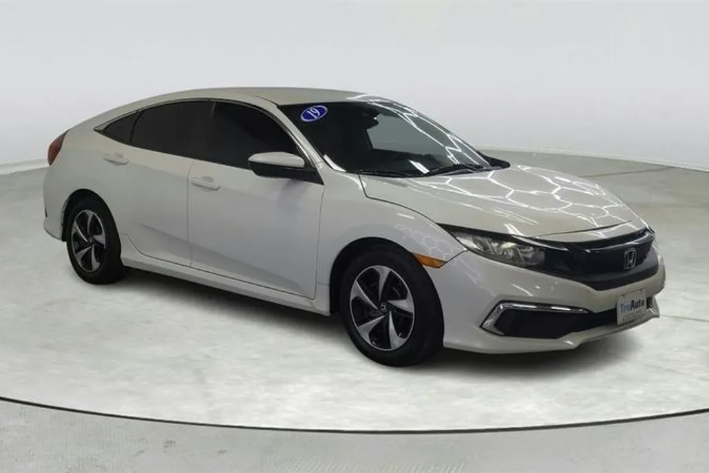 2019 Honda Civic LX photo 1
