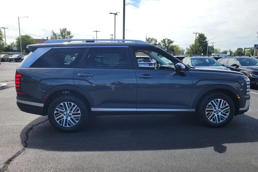 2026 Hyundai Palisade SEL photo 1