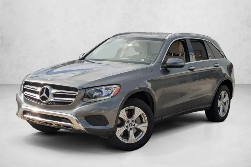 2018 Mercedes Benz GLC 300 photo 1