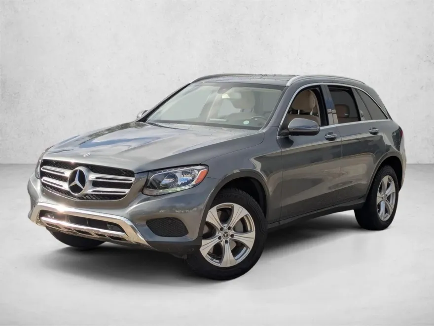 2018 Mercedes Benz GLC 300 photo 1