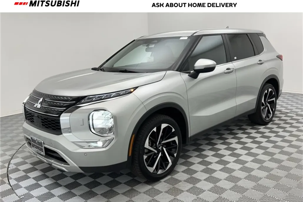 2024 Mitsubishi Outlander SE Ralliart photo 1