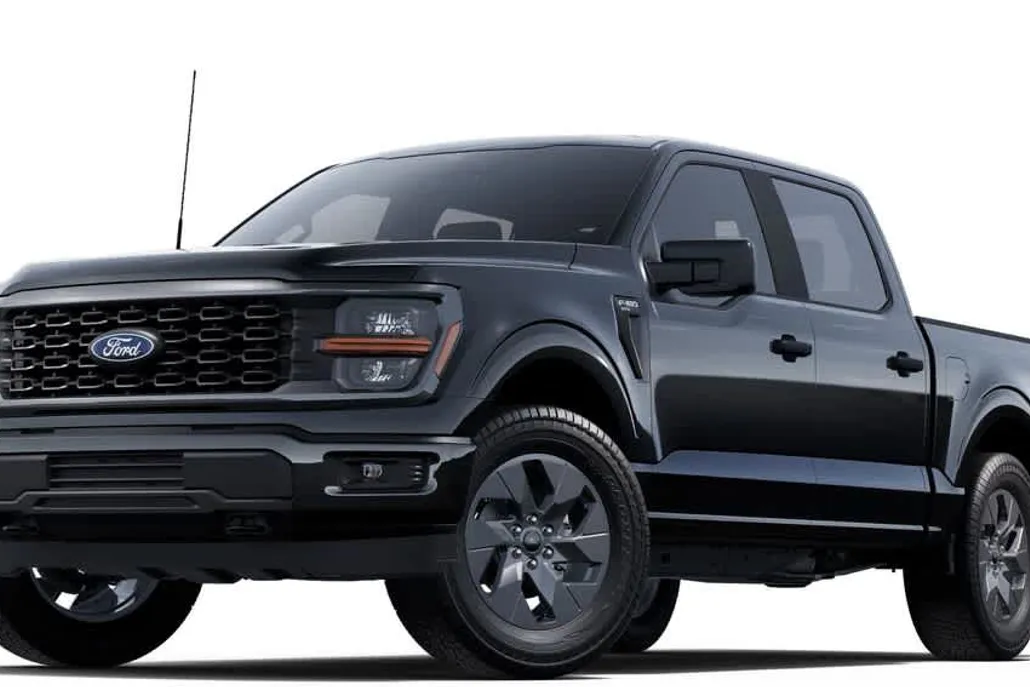 2025 Ford F-150 STX photo 1