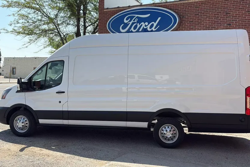 2025 Ford Transit Cargo Van photo 1