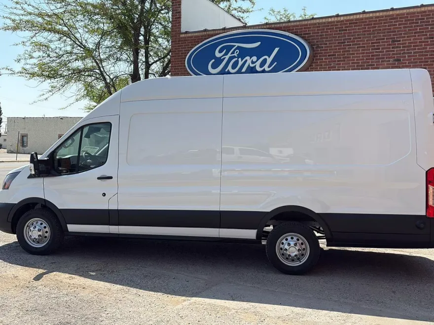 2025 Ford Transit Cargo Van photo 1