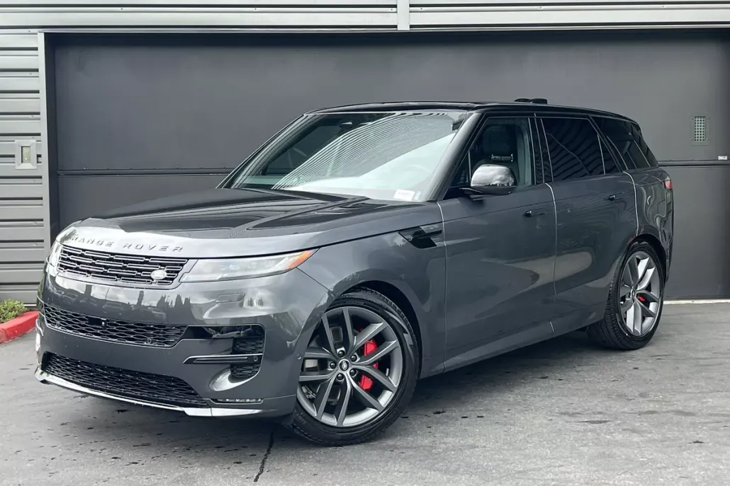 2025 Land Rover Range Rover Sport SE photo 1