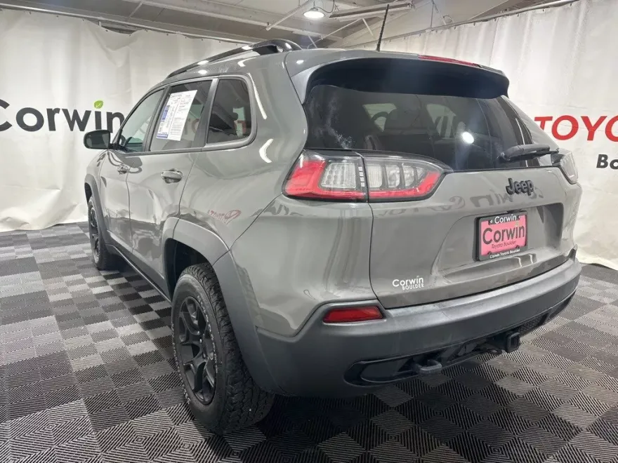 2022 Jeep Cherokee Latitude photo 1