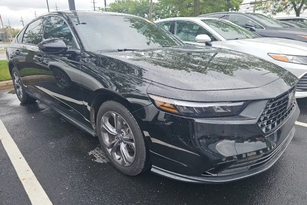 2024 Honda Accord EX photo 1