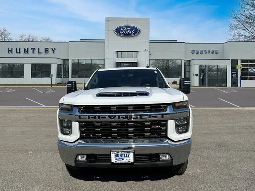 2022 Chevrolet Silverado 3500HD LT photo 1