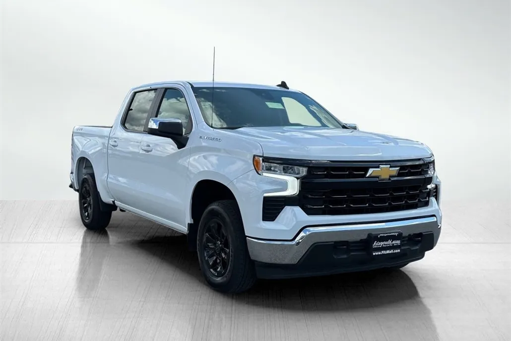 2025 Chevrolet Silverado 1500 LT1 photo 1