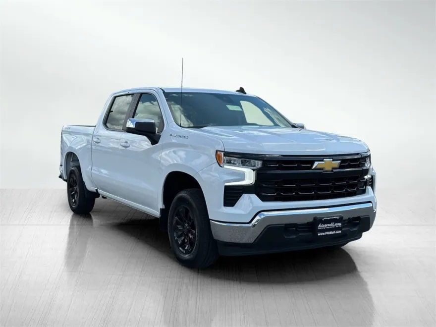 2025 Chevrolet Silverado 1500 LT1 photo 1