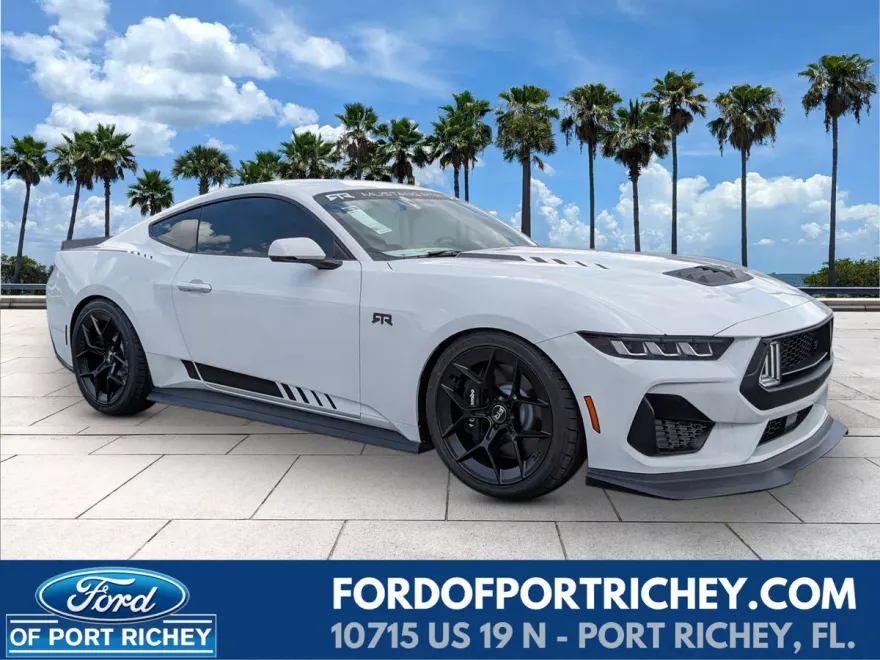 2025 Ford Mustang GT Premium photo 1