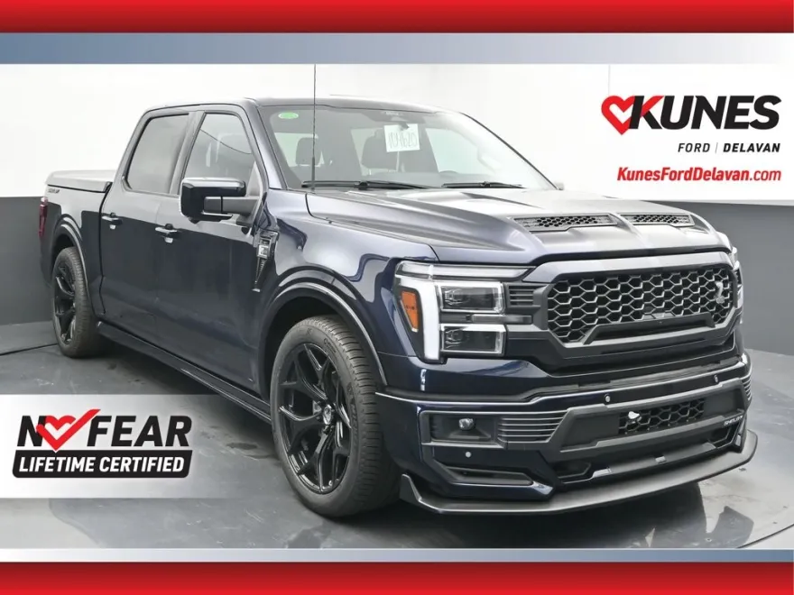 2025 Ford F-150 Lariat photo 1