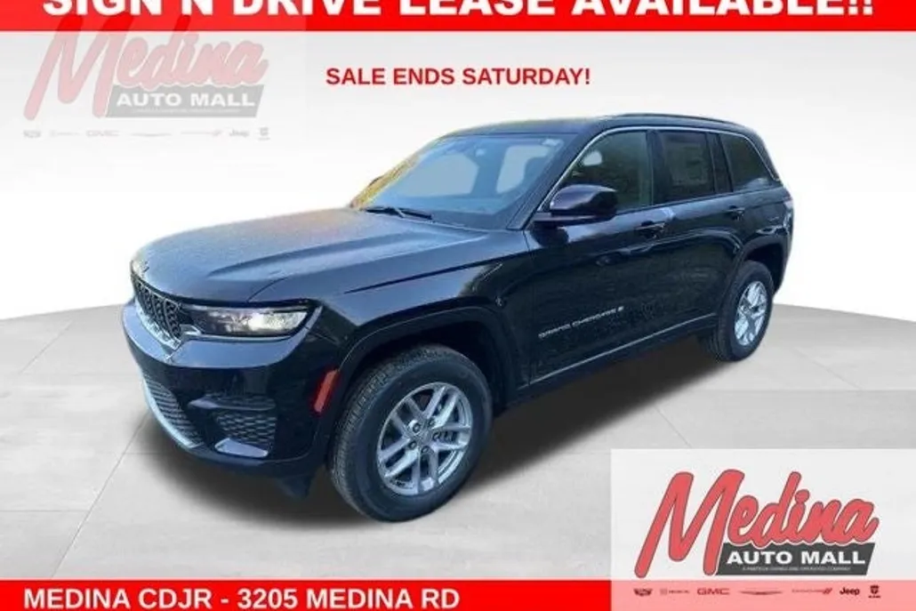 2025 Jeep Grand Cherokee Laredo photo 1