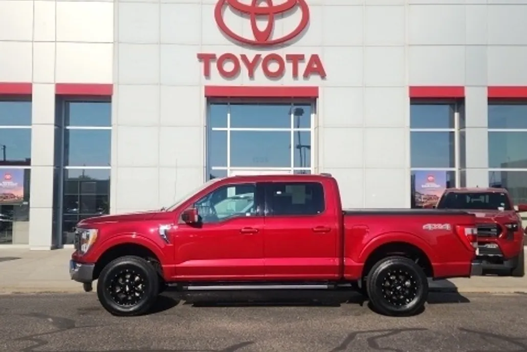 2021 Ford F-150 Lariat photo 1