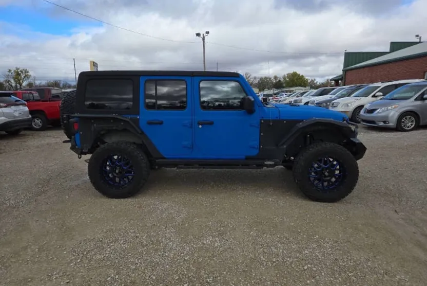 2018 Jeep Wrangler Unlimited Sport S photo 1