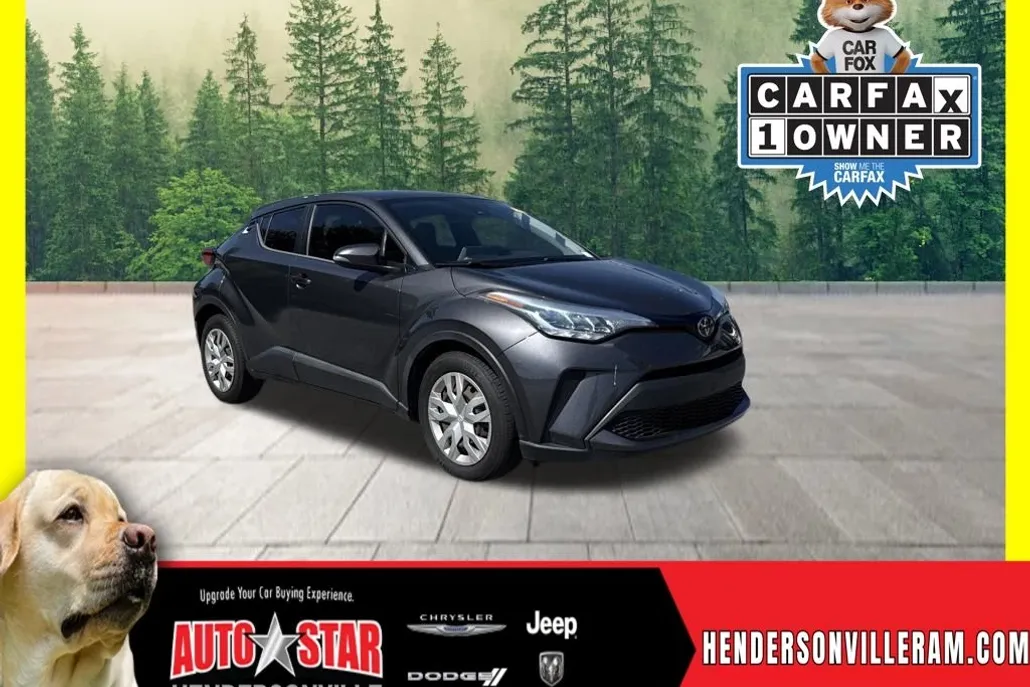 2021 Toyota C-HR LE photo 1