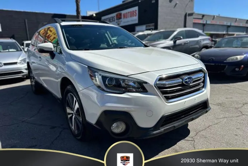 2018 Subaru Outback 2.5i Limited photo 1