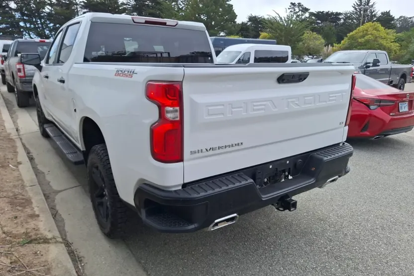 2024 Chevrolet Silverado 1500 LT Trail Boss photo 1