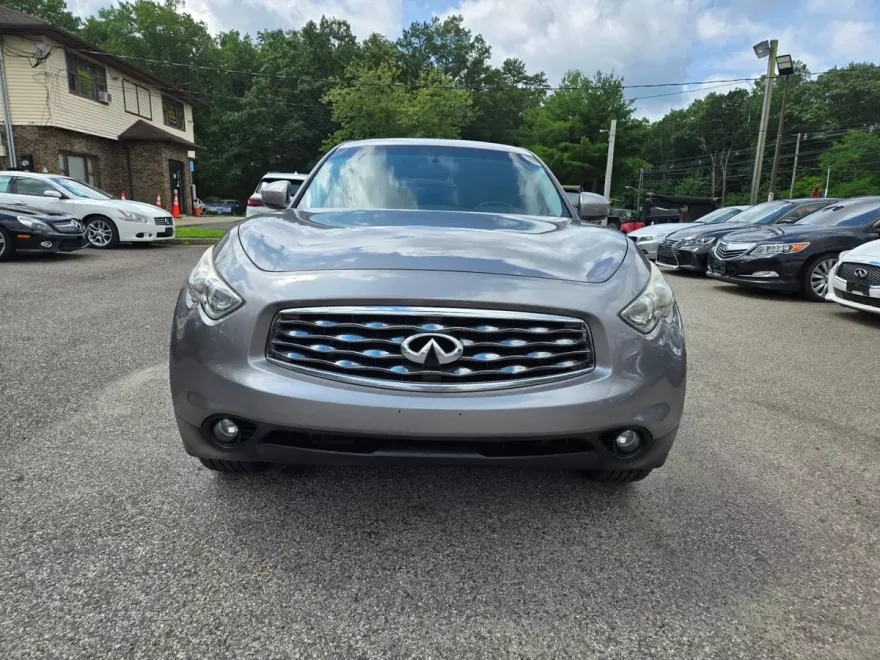 2011 Infiniti FX50 photo 1