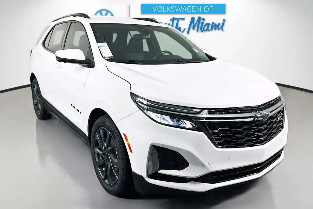 2022 Chevrolet Equinox RS photo 1