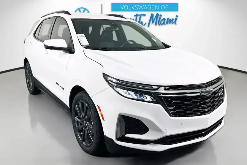 2022 Chevrolet Equinox RS photo 1
